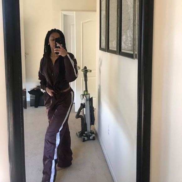 MAROON TRACKSUIT - Picture 4 of 4